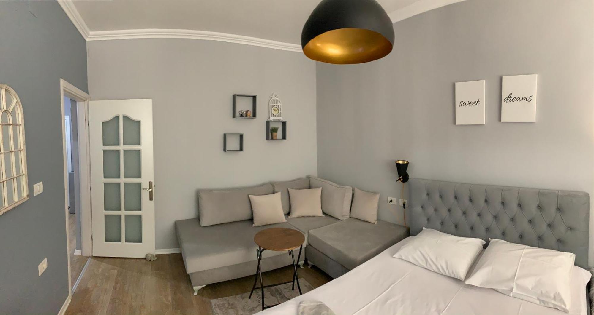 Elite Apartments Korça Exteriör bild