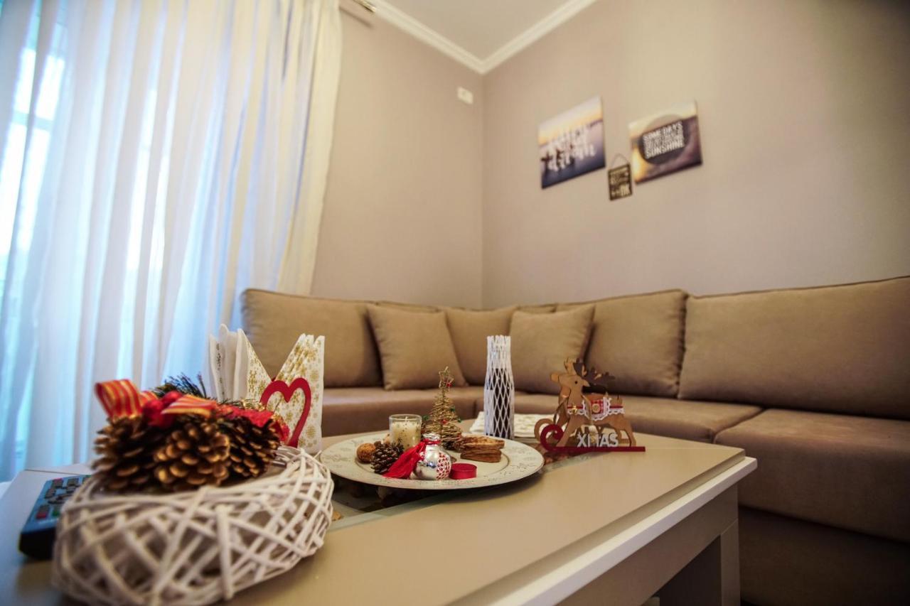 Elite Apartments Korça Exteriör bild