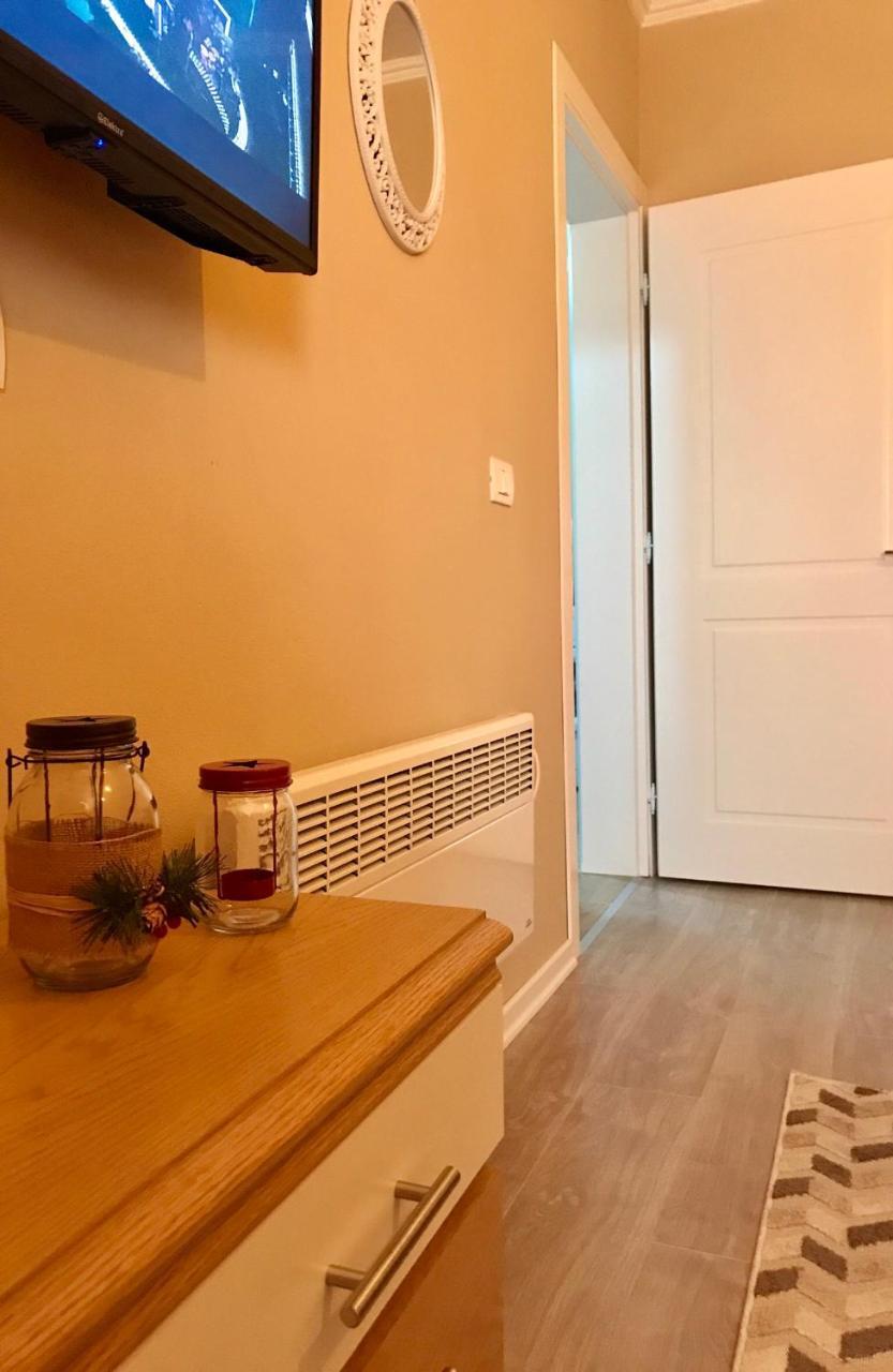 Elite Apartments Korça Exteriör bild